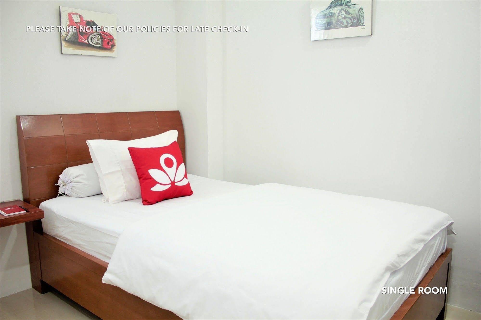 Kemang Eleven Hotell Jakarta Eksteriør bilde